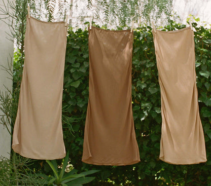 LONG SKIRT SLIP -- CAROB