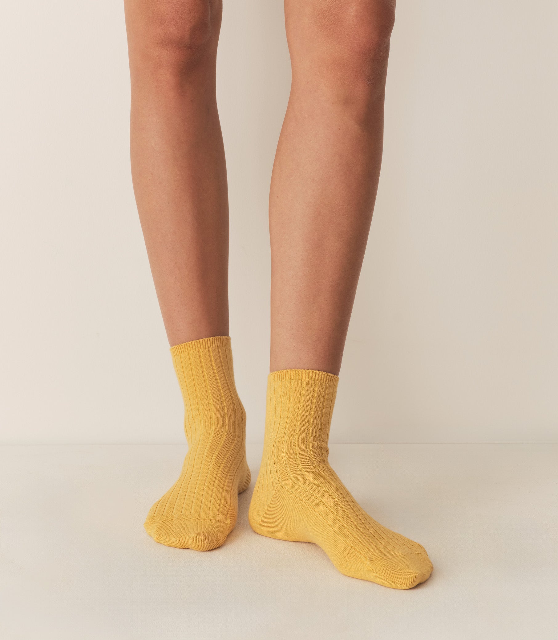 COLLEGIEN ANKLE SOCK -- CAMOMILLE