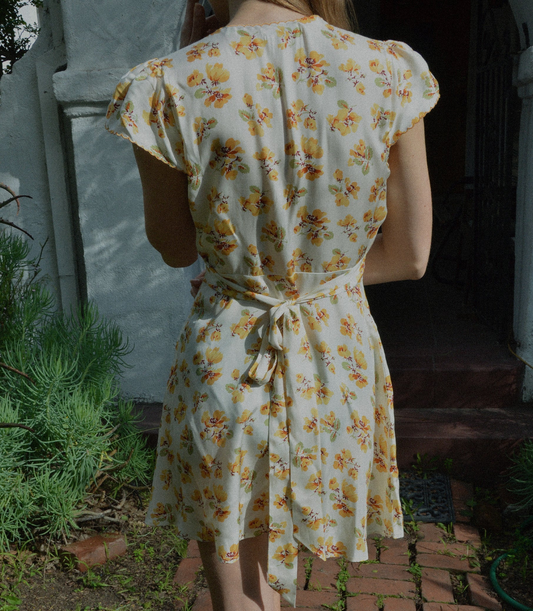 DIANNE DRESS -- AMBER FROLICKING FLORAL