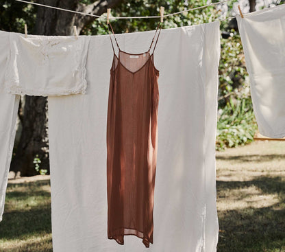 LONG DEEP V-NECK SLIP -- CAROB