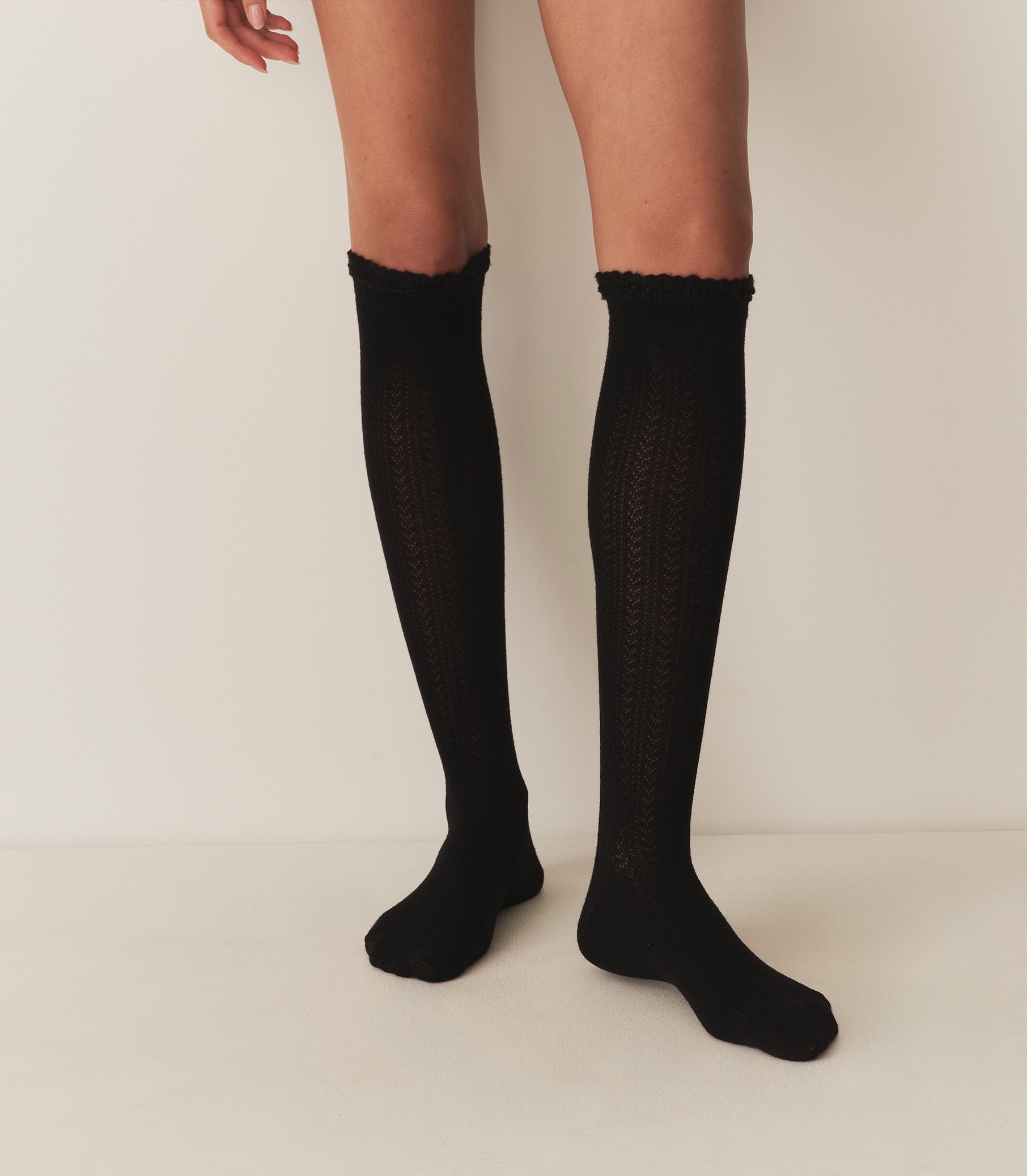 COLLÉGIEN POINTELLE KNEE HIGH SOCK -- NOIR DE CHARBON